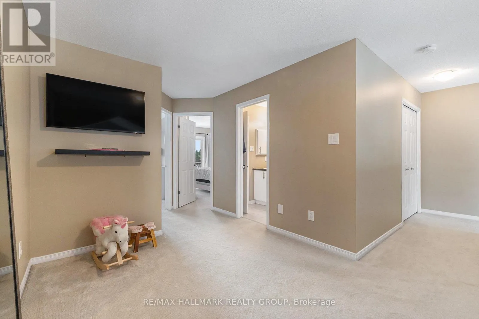 327 GALSTON PRIVATE