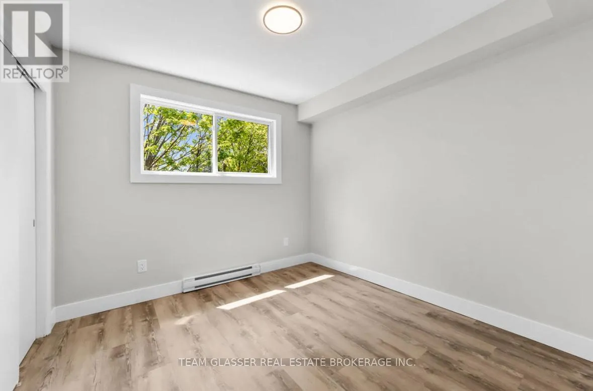 UNIT 6 - 400 SCENIC DRIVE, #Unit 6