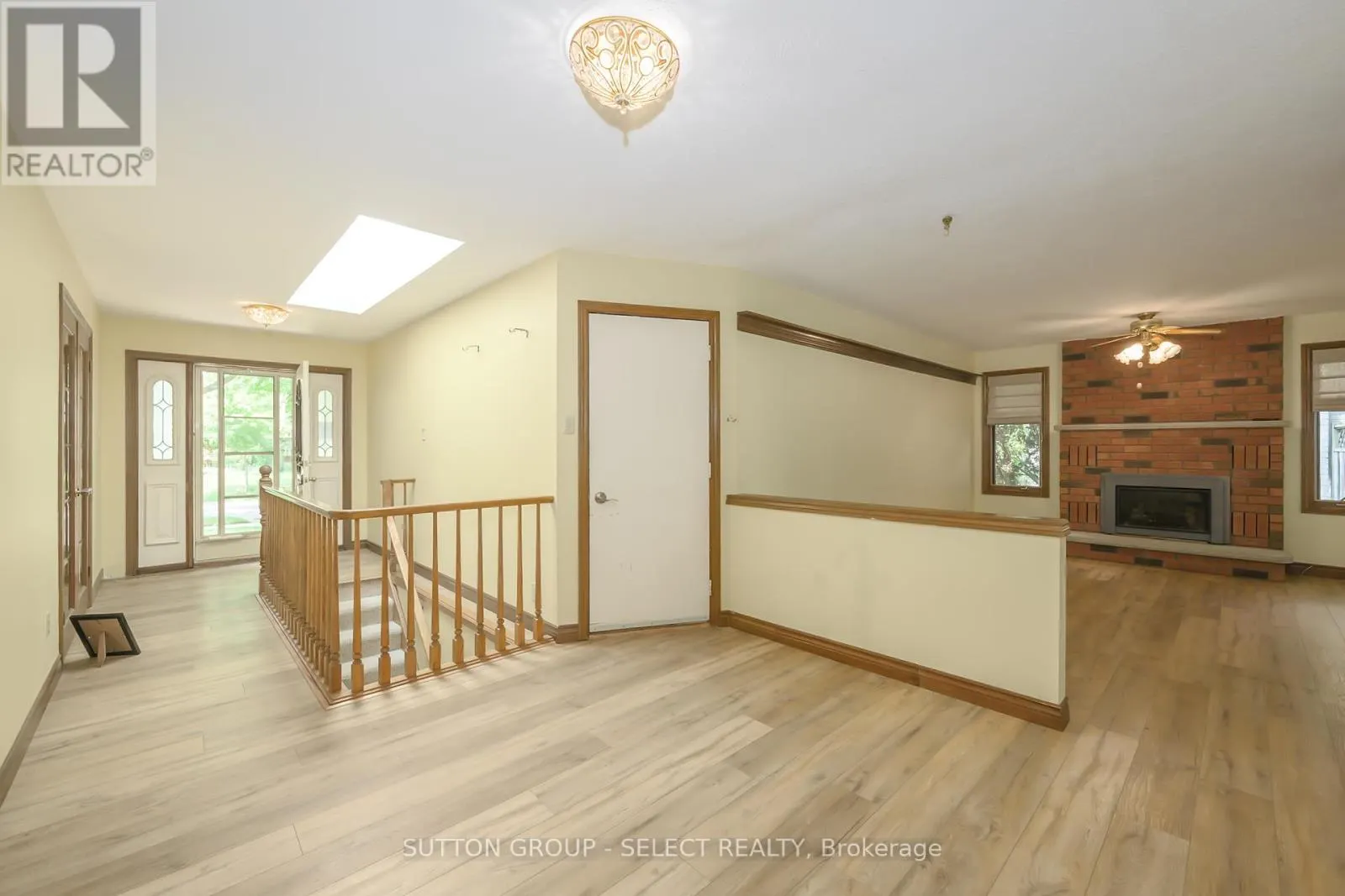 1717 PHILLBROOK CRESCENT