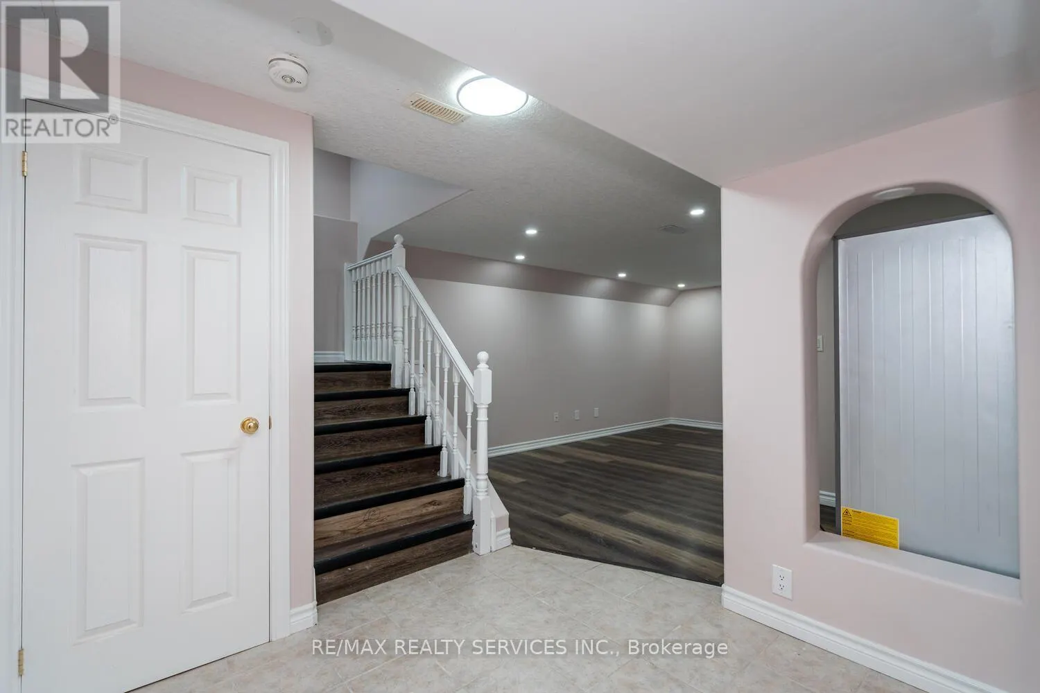 704 BLACK CHERRY STREET