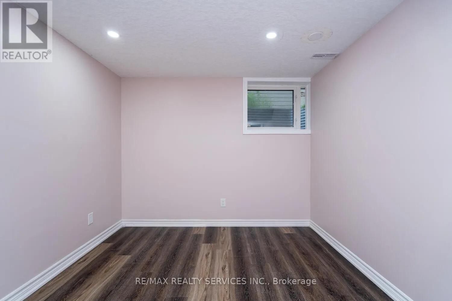 704 BLACK CHERRY STREET