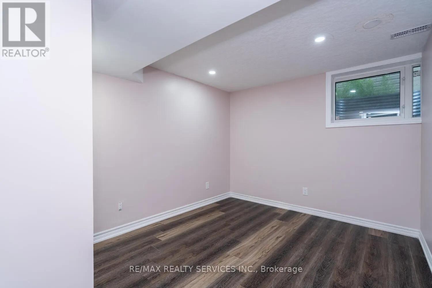 704 BLACK CHERRY STREET