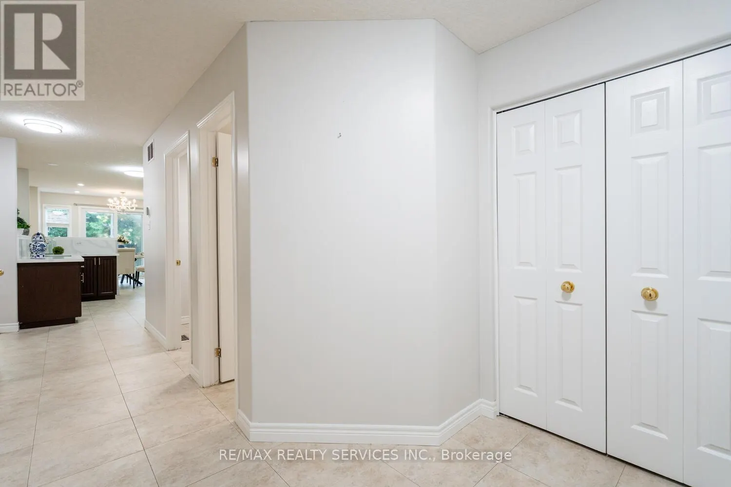 704 BLACK CHERRY STREET