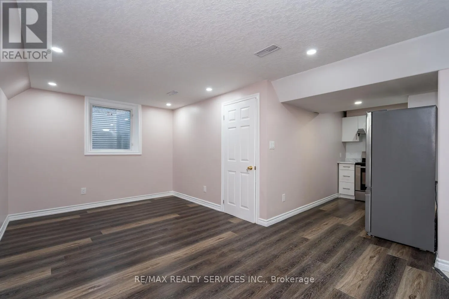 704 BLACK CHERRY STREET