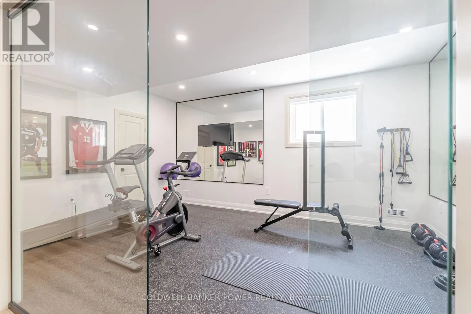 14 - 720 APRICOT DRIVE, #14