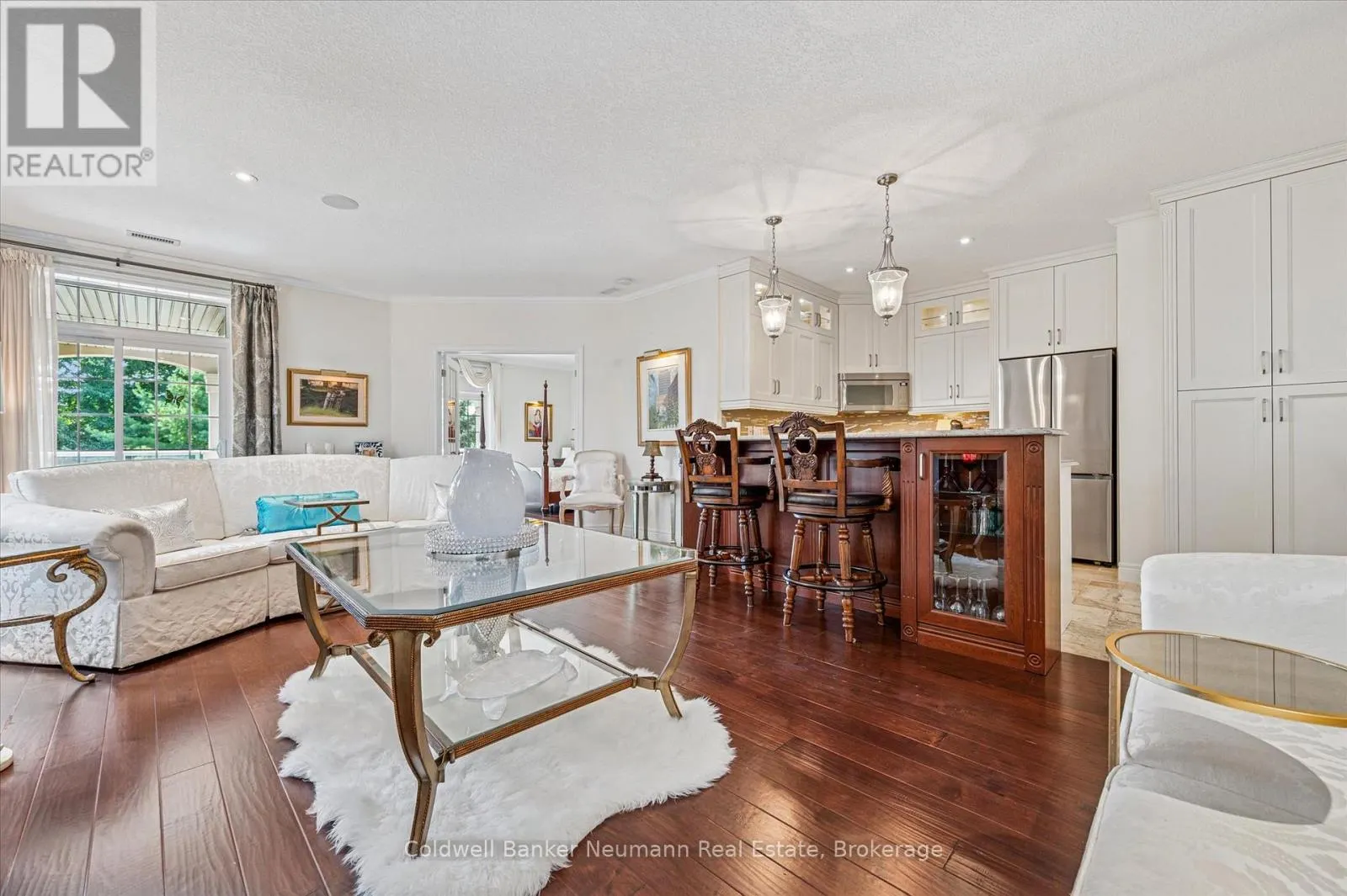 20 - 255 SUMMERFIELD DRIVE, #20