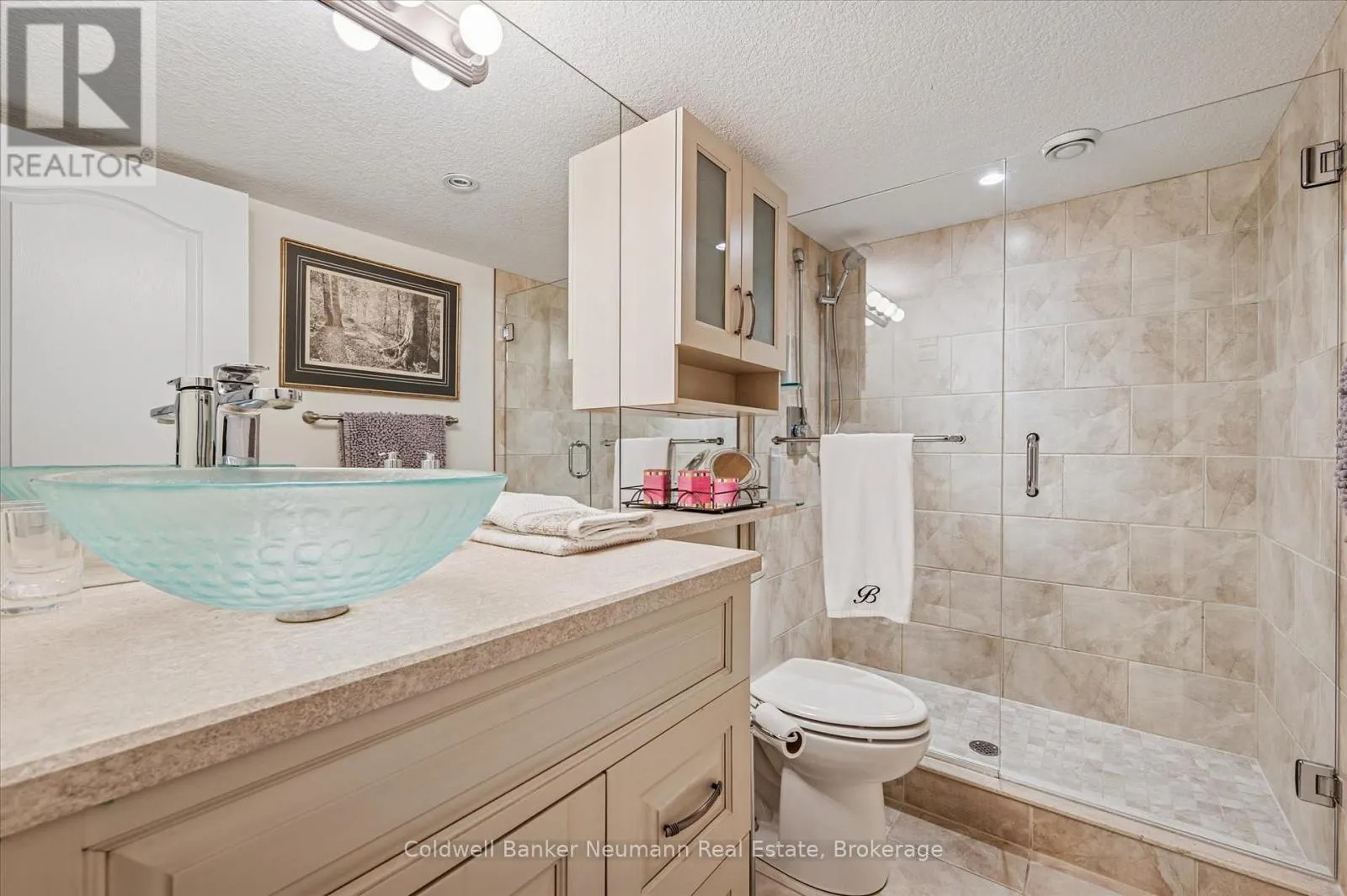 20 - 255 SUMMERFIELD DRIVE, #20
