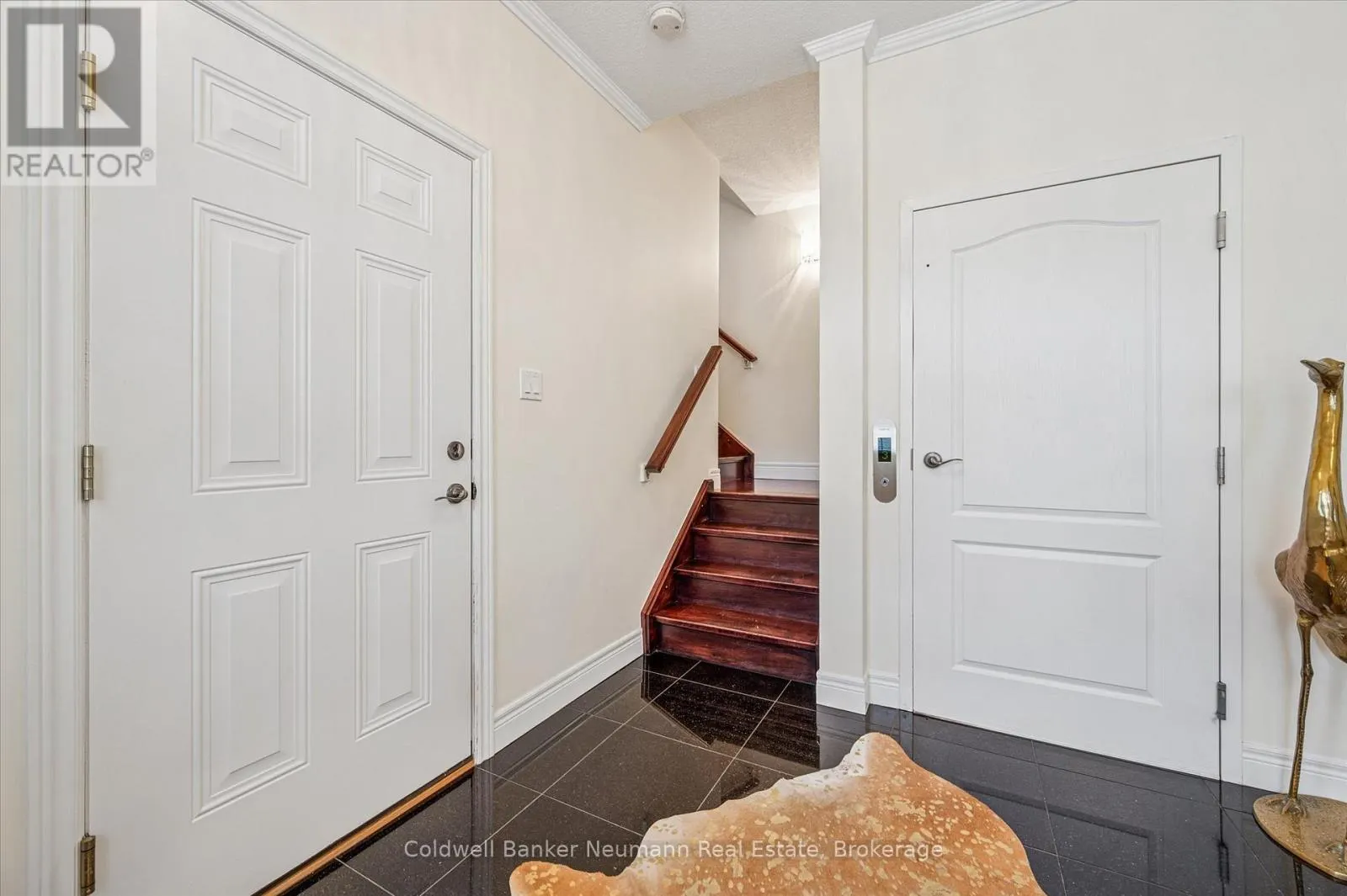 20 - 255 SUMMERFIELD DRIVE, #20