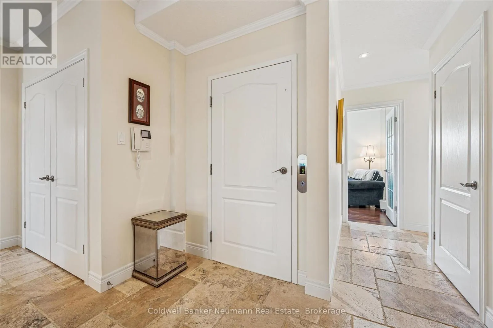 20 - 255 SUMMERFIELD DRIVE, #20
