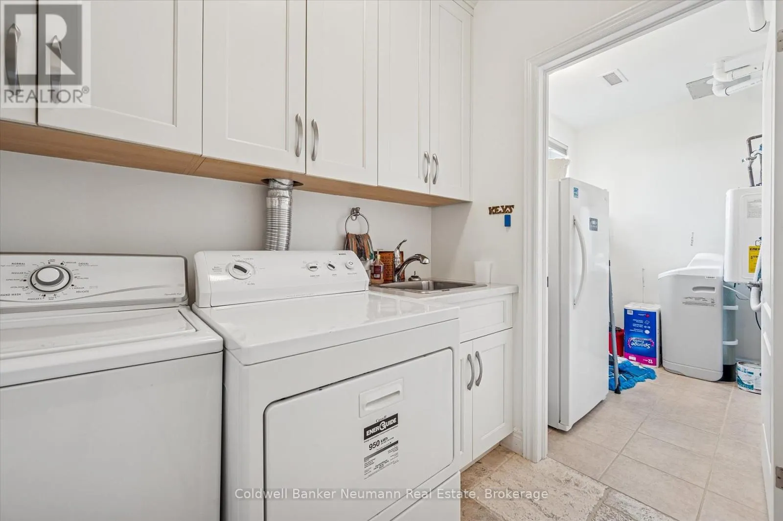 20 - 255 SUMMERFIELD DRIVE, #20