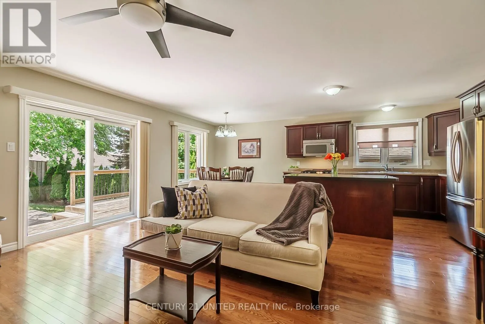 441 BIANCO CRESCENT