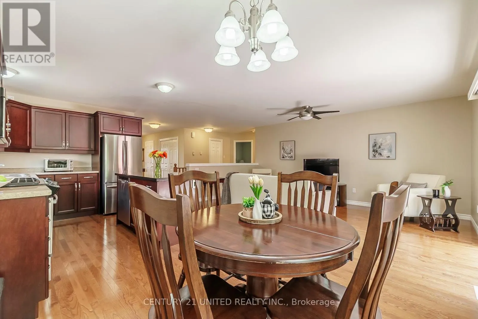 441 BIANCO CRESCENT