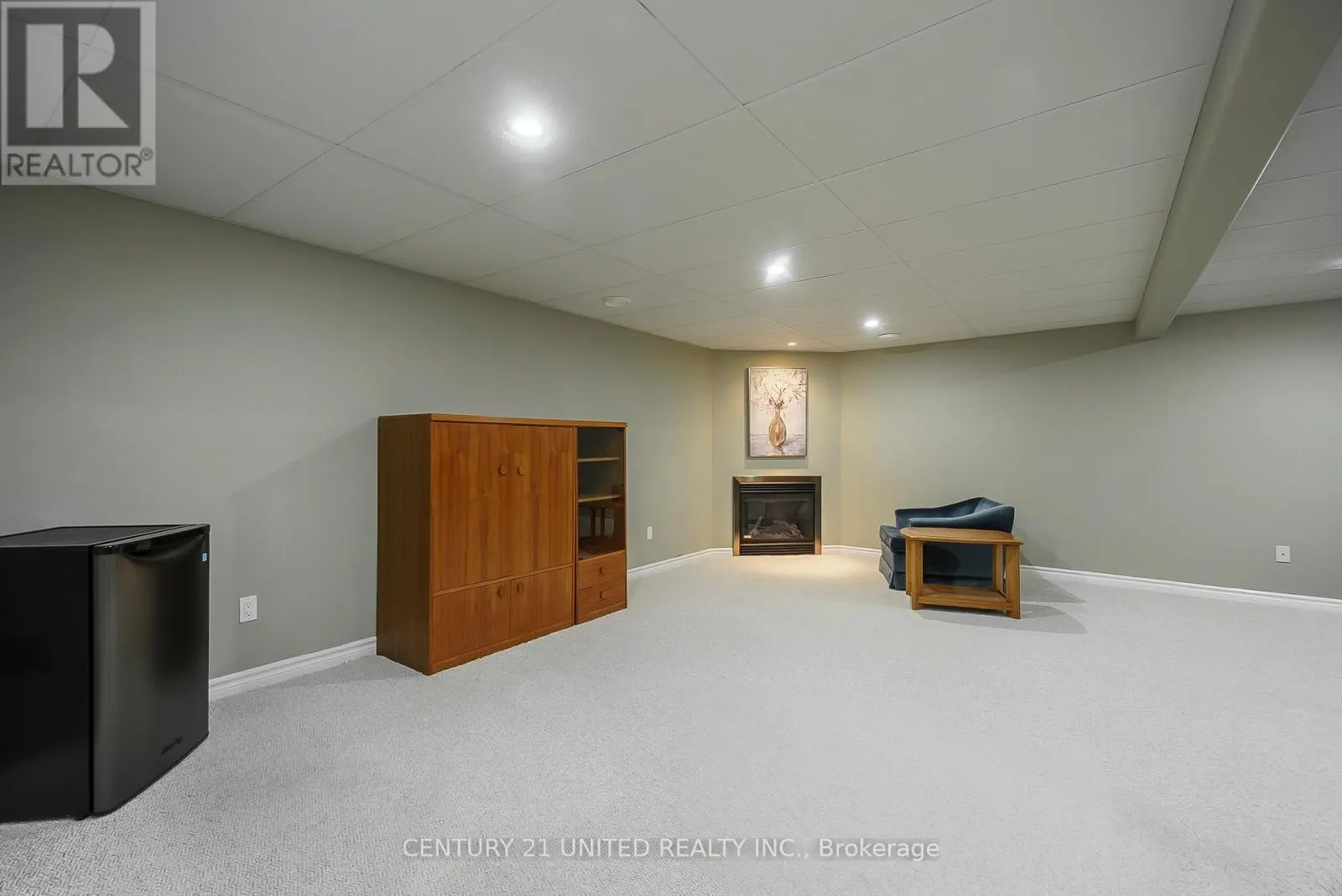 441 BIANCO CRESCENT