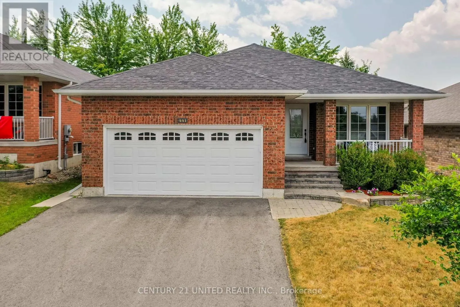 441 BIANCO CRESCENT