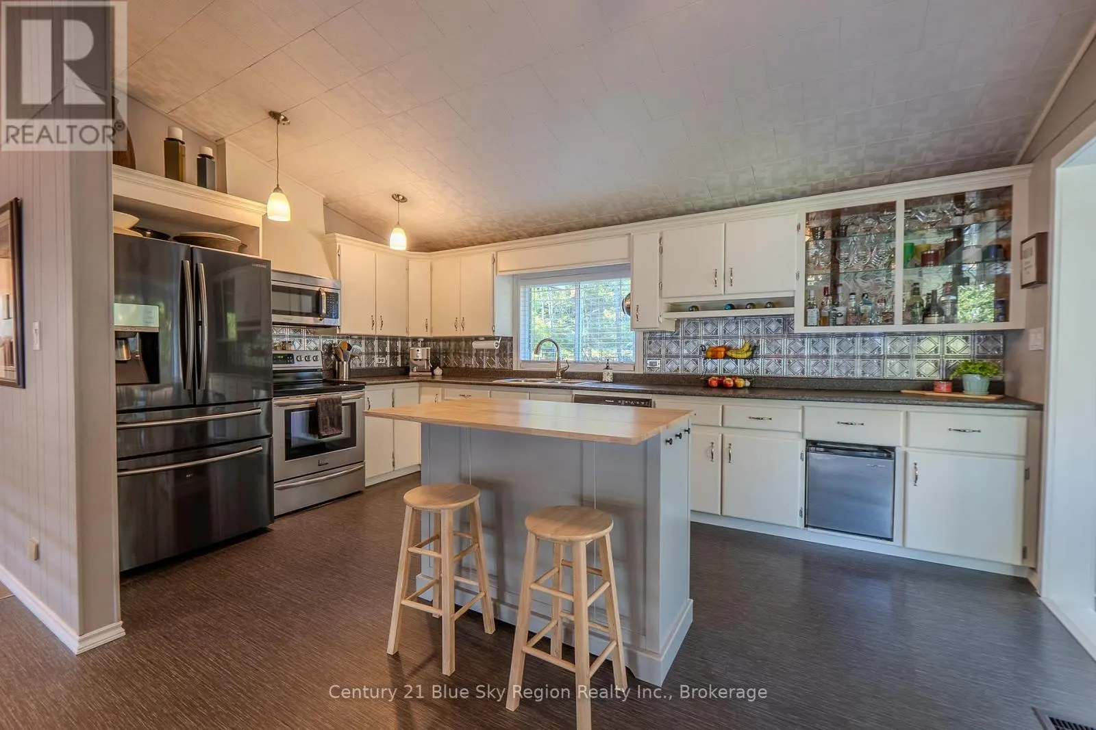 1370 PENINSULA ROAD