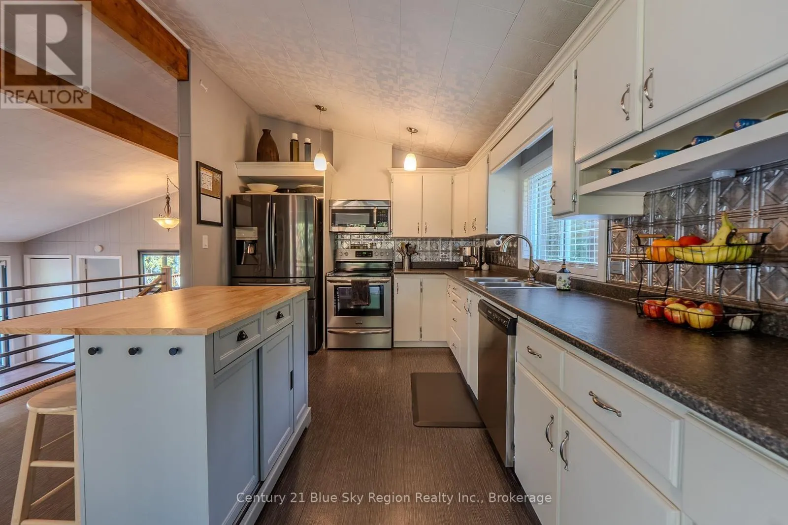 1370 PENINSULA ROAD