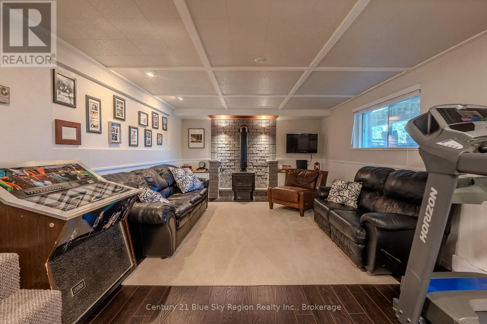 1370 PENINSULA ROAD