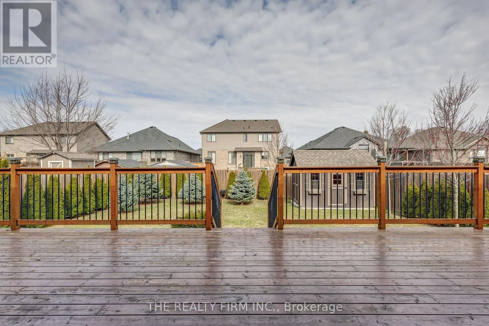 696 BENNETT CRESCENT