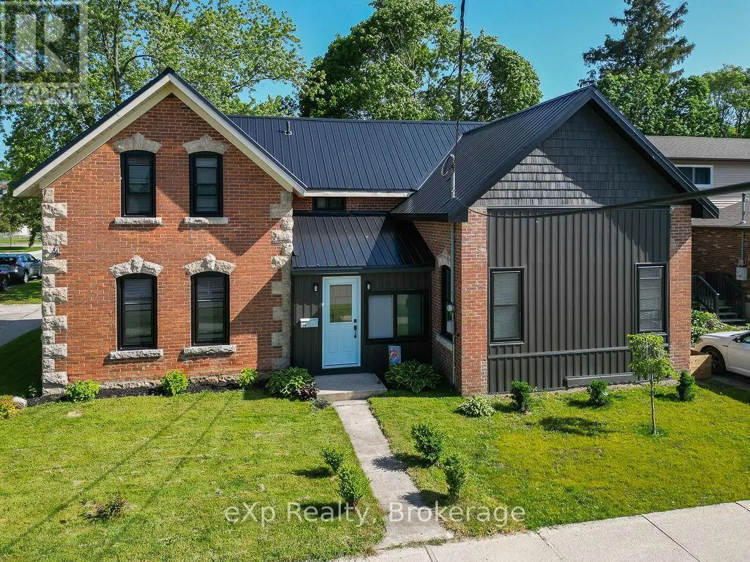 594 10TH A STREET W