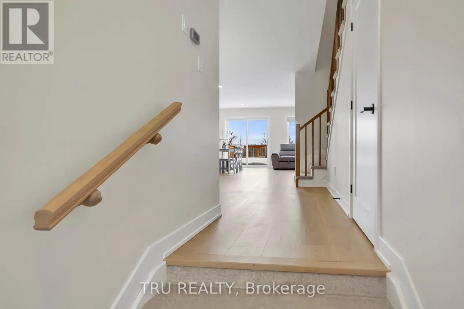 111 DOWDALL CIRCLE