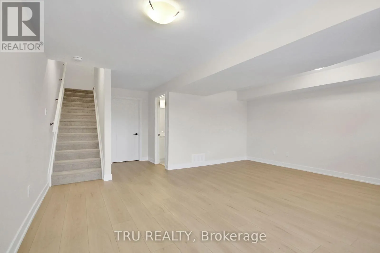 111 DOWDALL CIRCLE