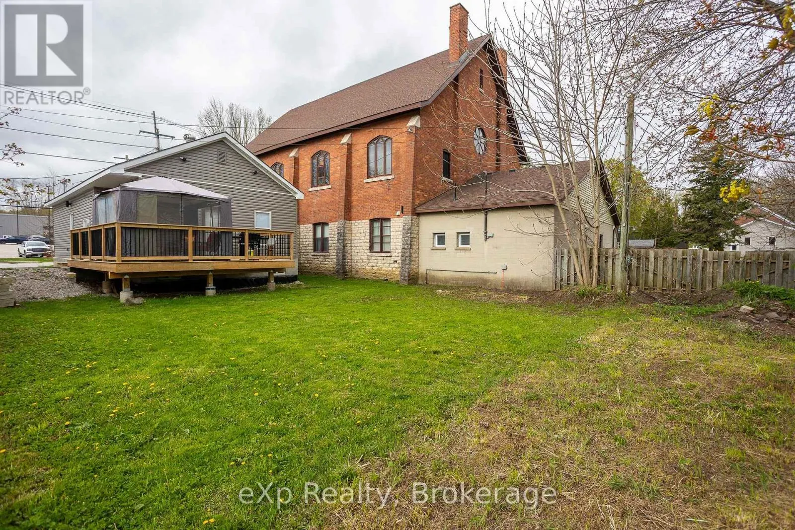 360 FRANK STREET