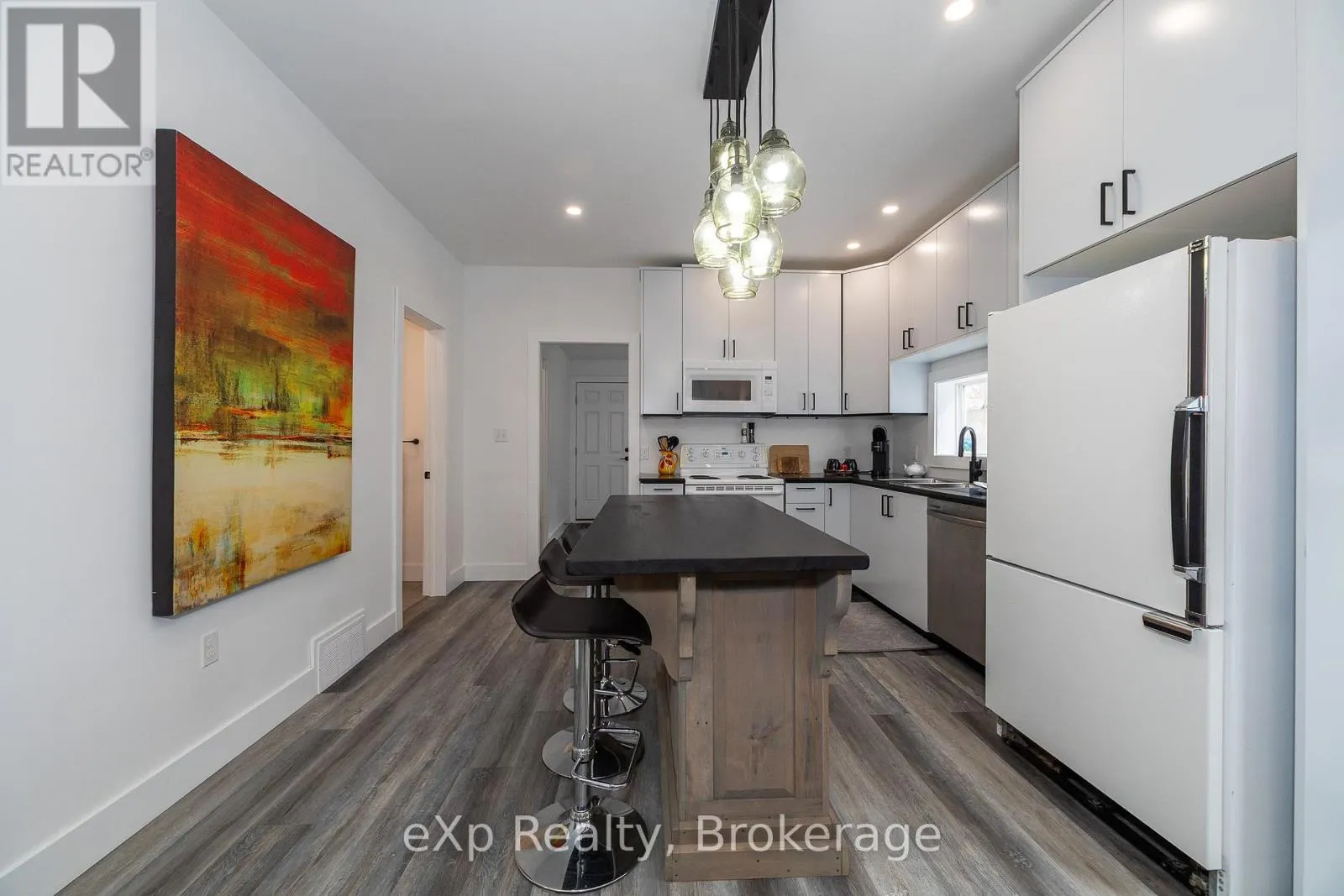 360 FRANK STREET