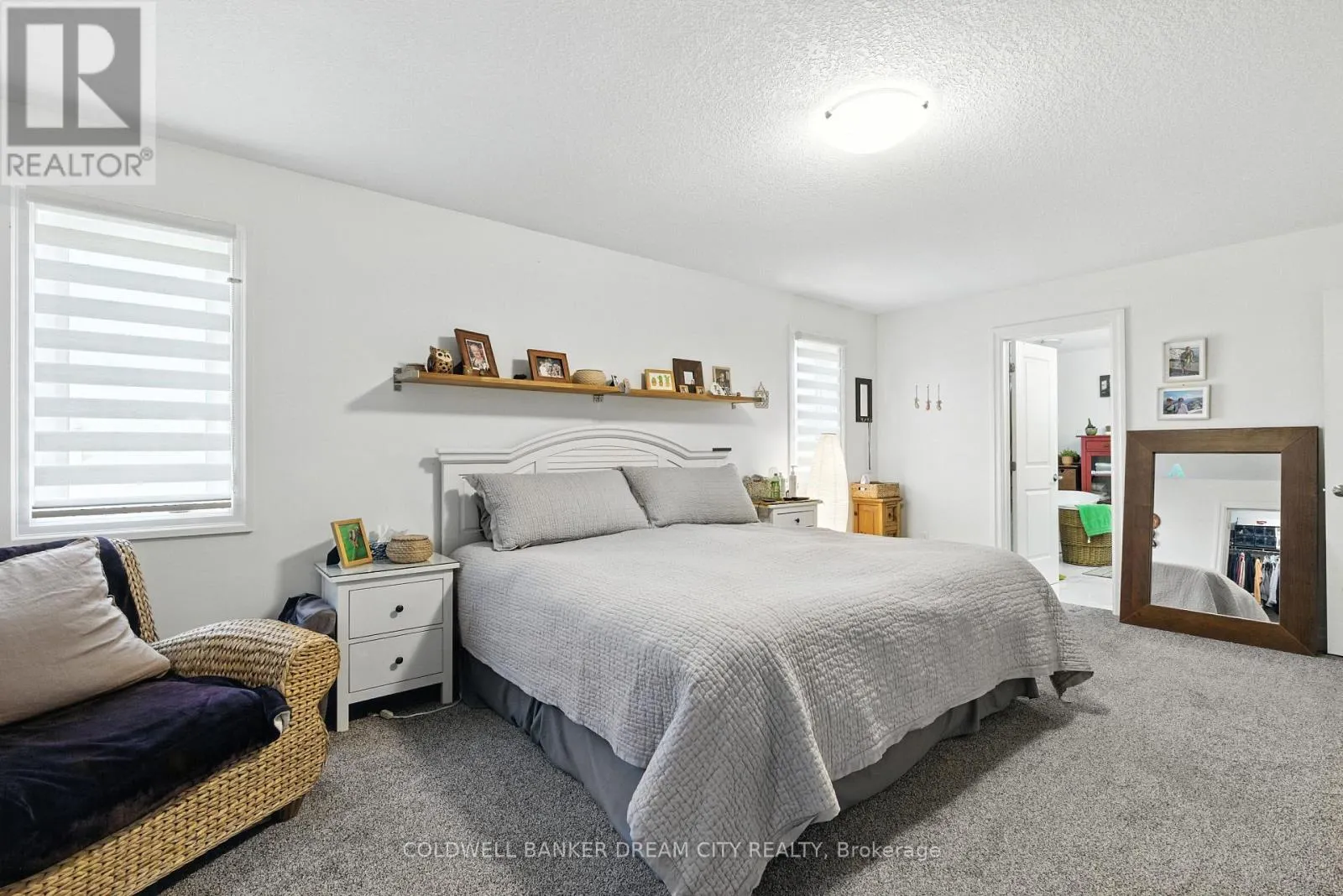10 HONEY BEND