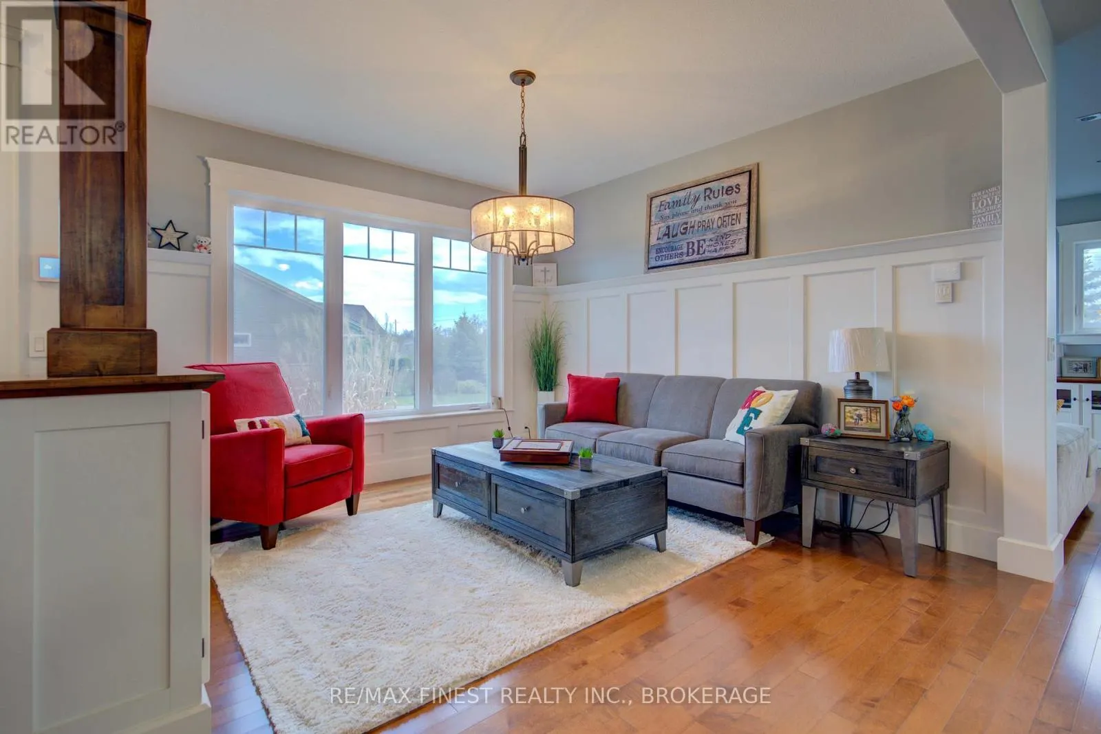 64 TESSA BOULEVARD
