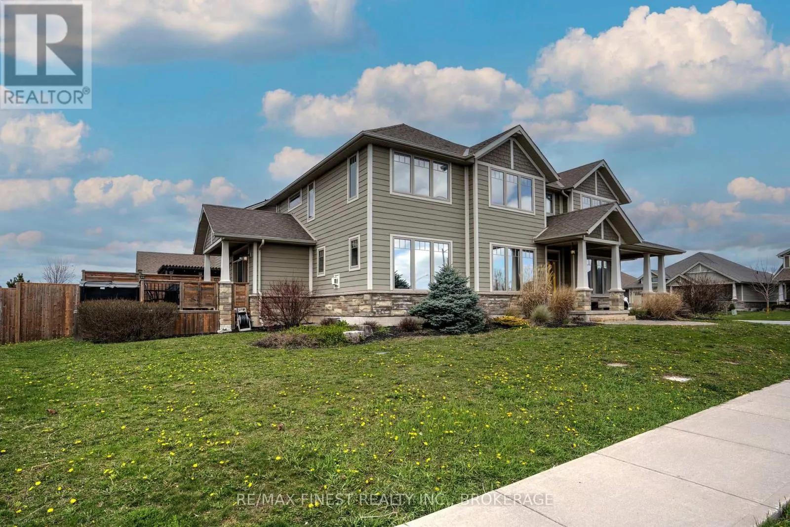 64 TESSA BOULEVARD