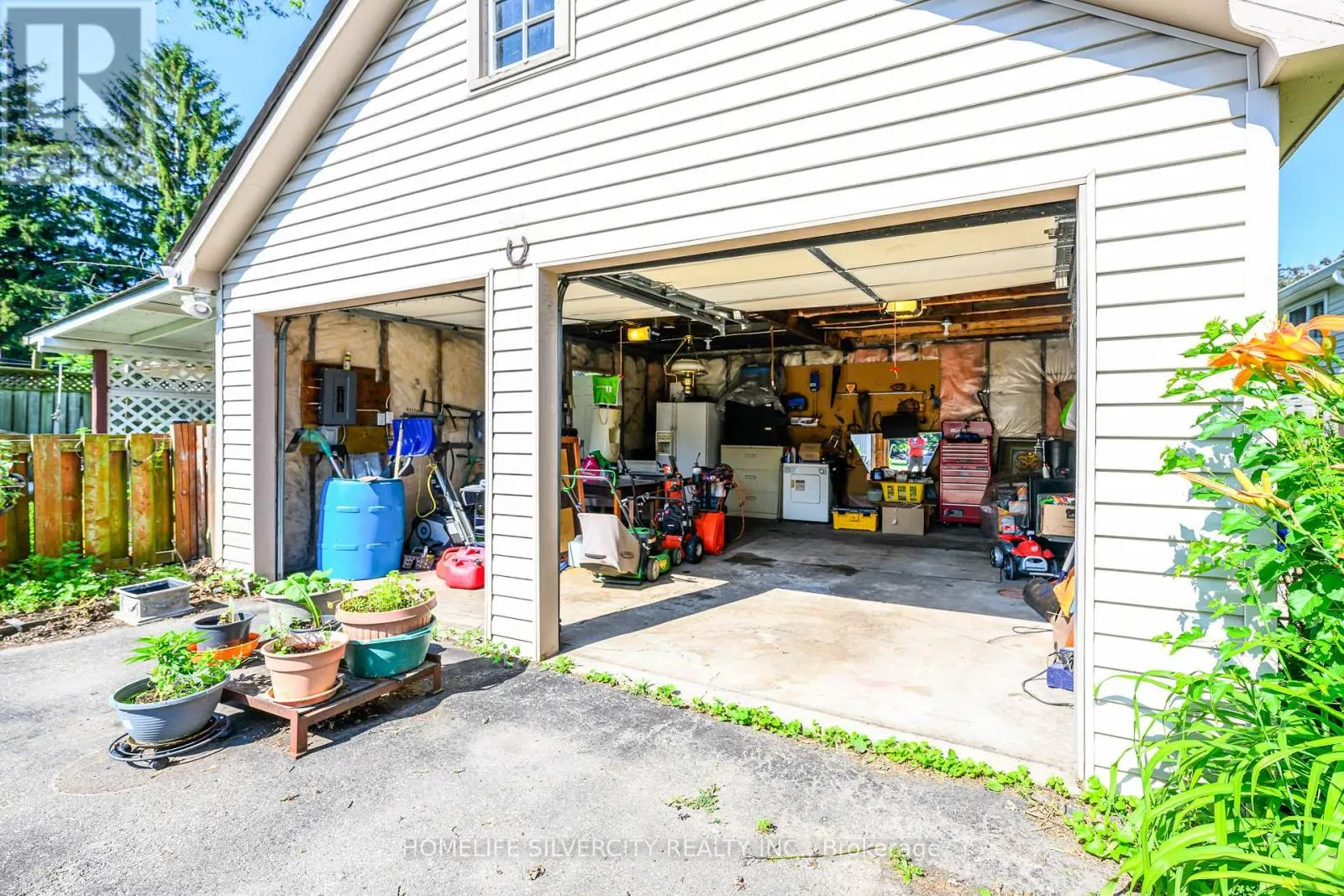5537 MONTROSE ROAD