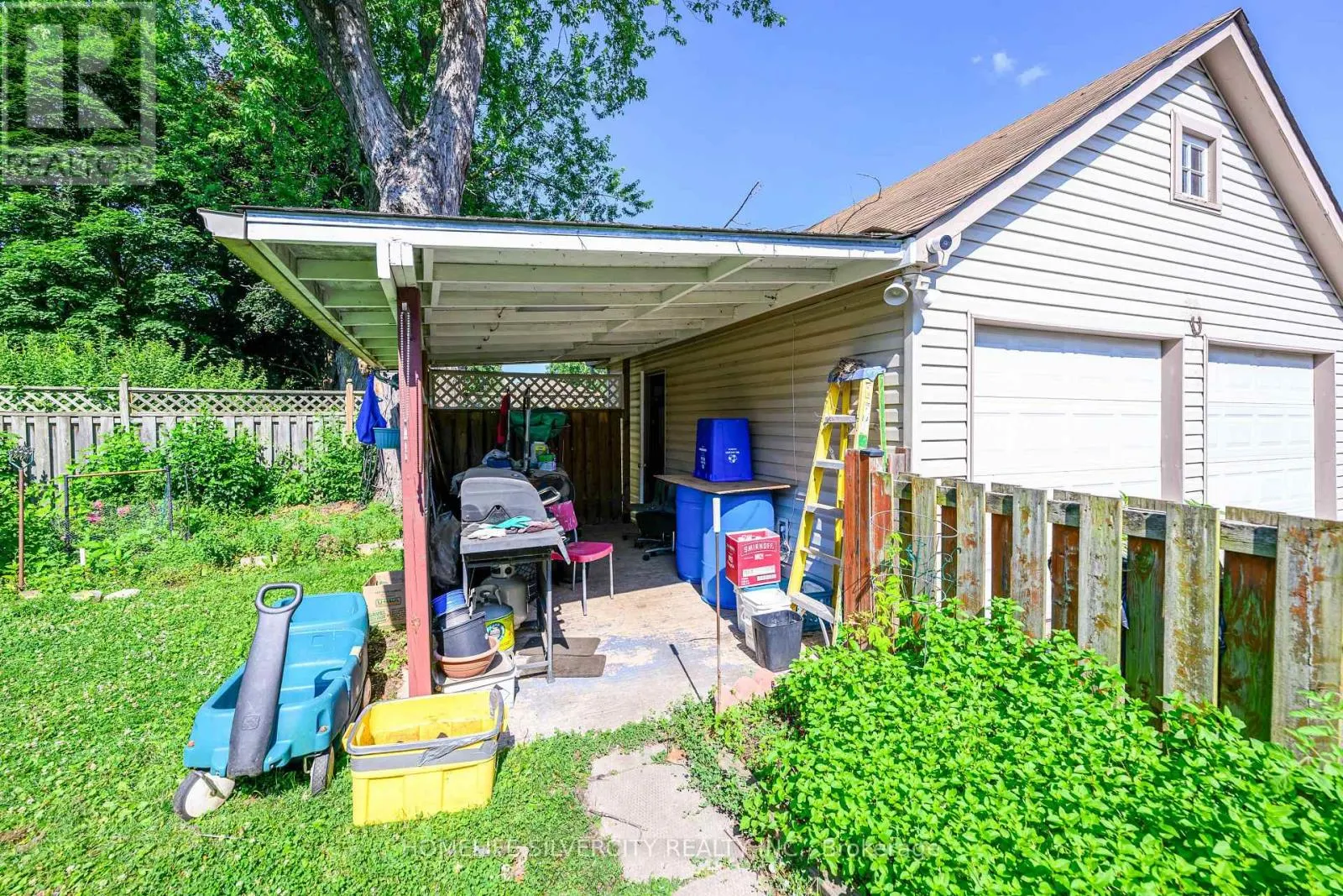 5537 MONTROSE ROAD