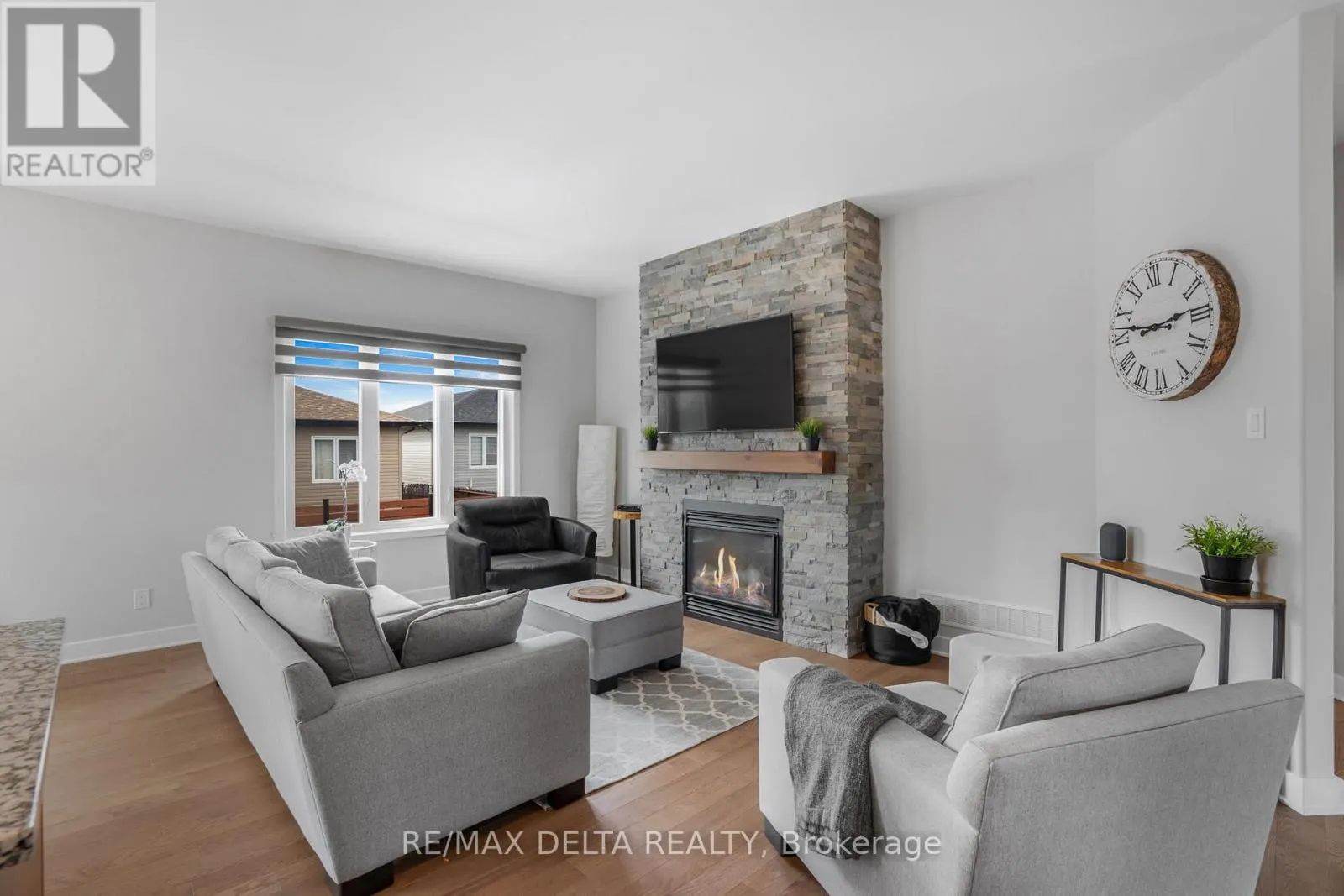 740 LAFRANCE CRESCENT