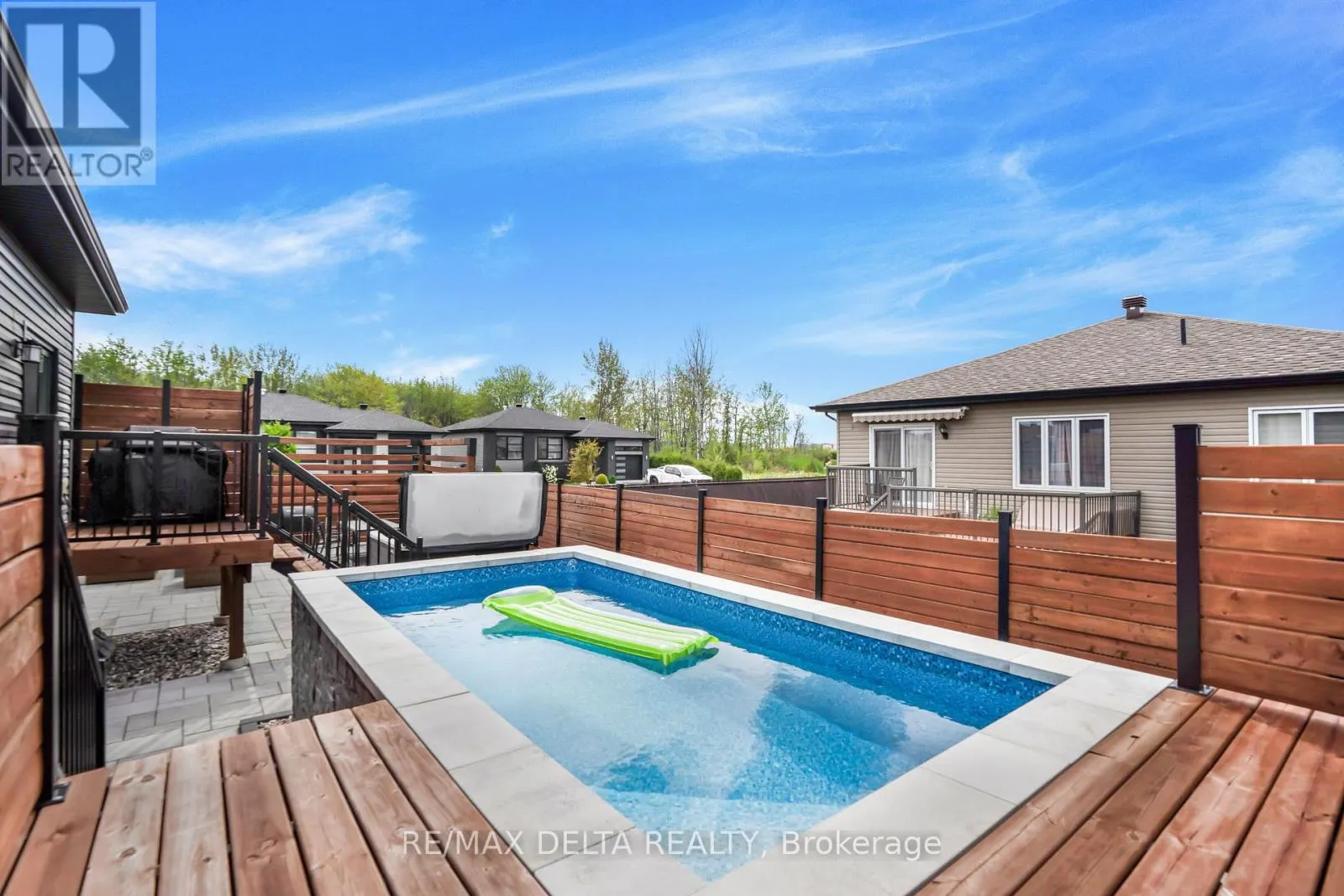 740 LAFRANCE CRESCENT