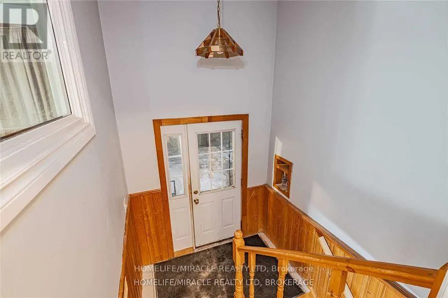 641A SILVERBIRCH ROAD