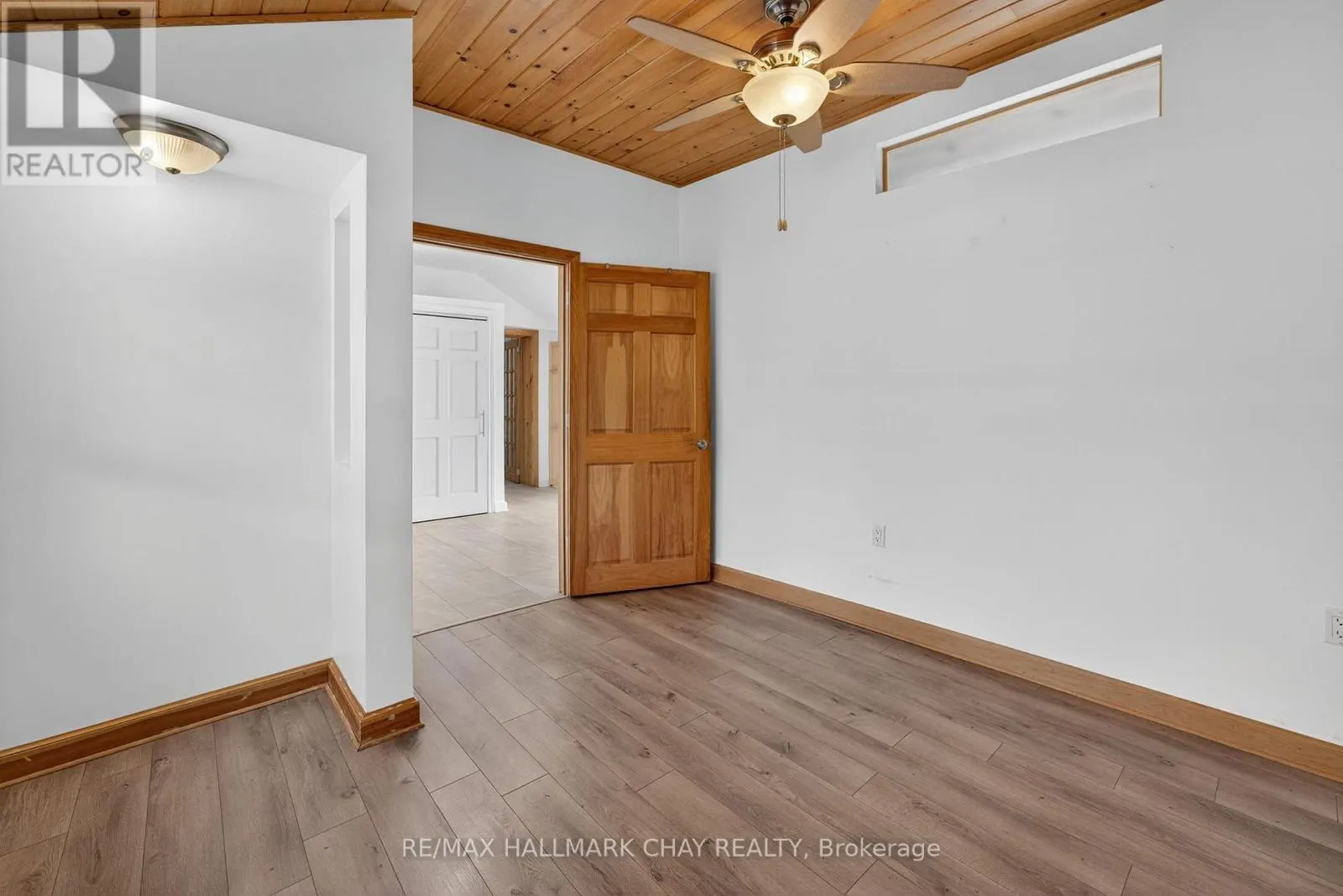44 PLEASANT AVENUE S