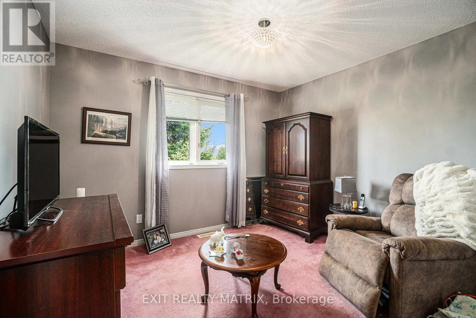 3136 LEMAY CIRCLE