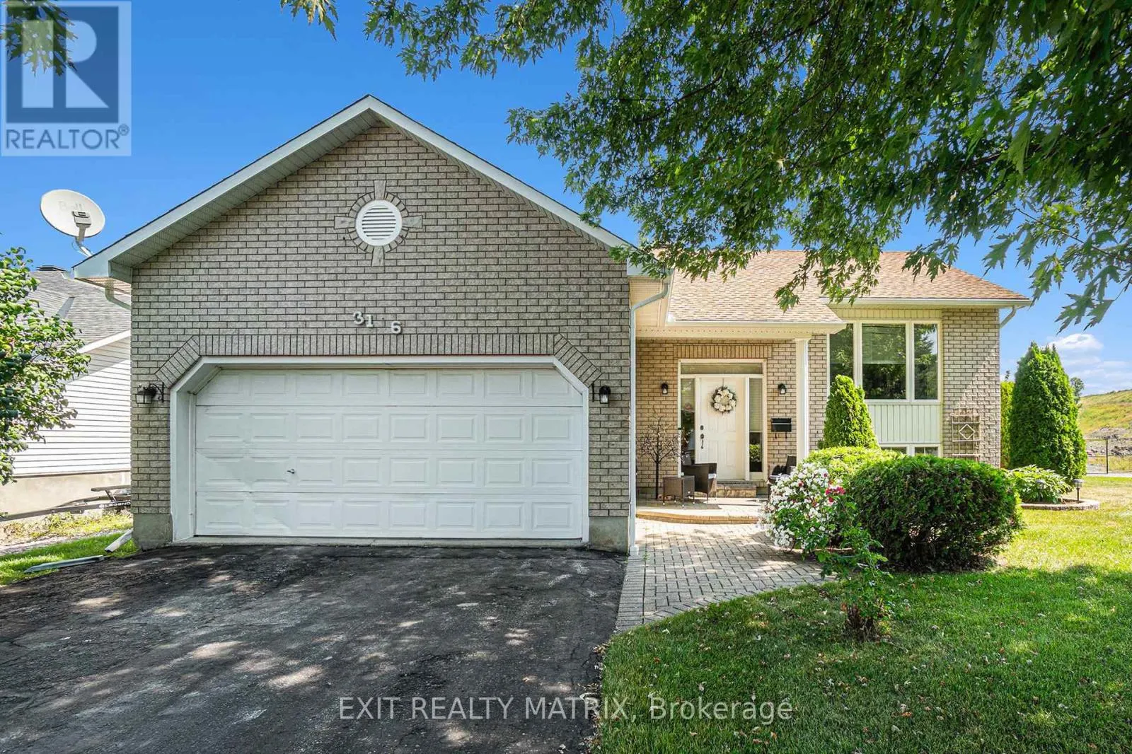 3136 LEMAY CIRCLE