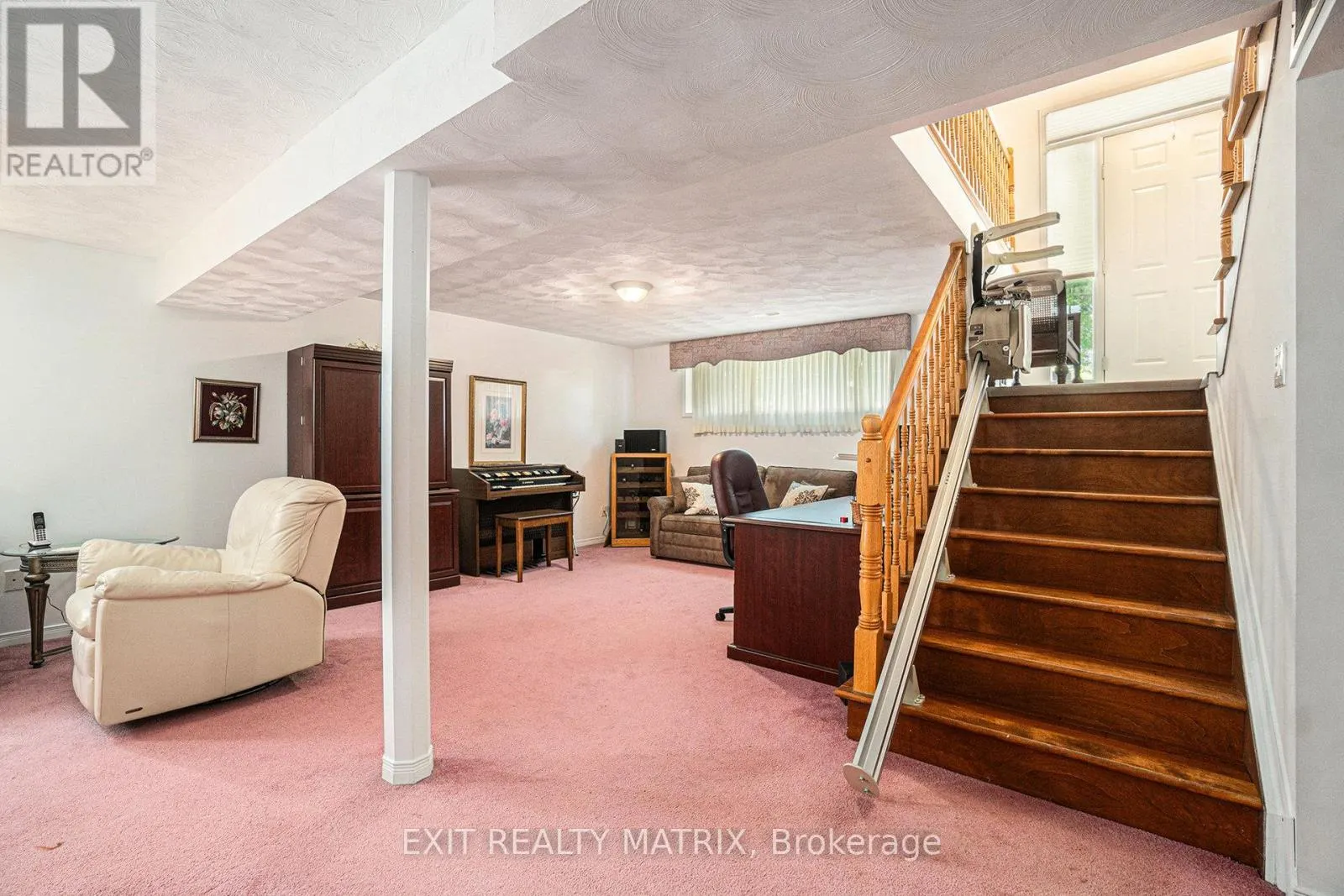 3136 LEMAY CIRCLE
