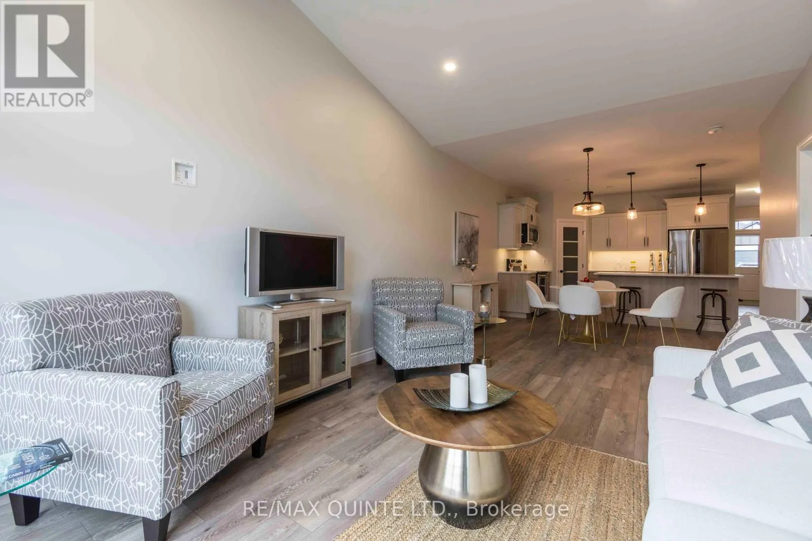 62 RAYCROFT DRIVE