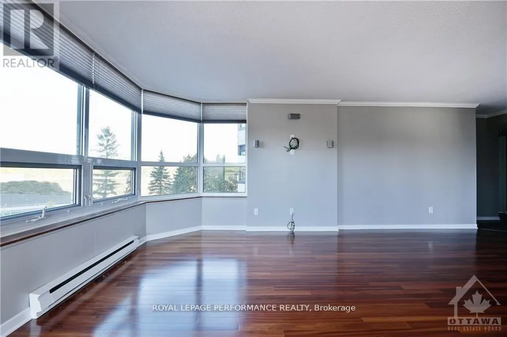 407 - 1500 RIVERSIDE DRIVE