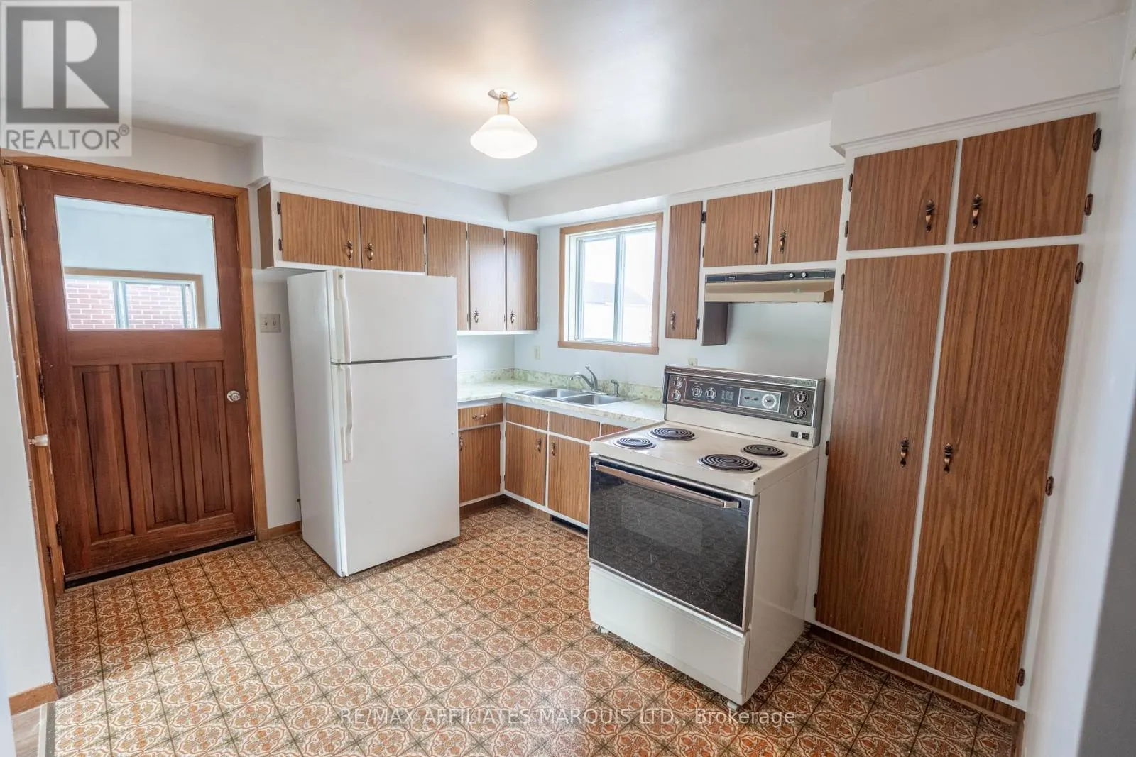 714-716 PITT STREET