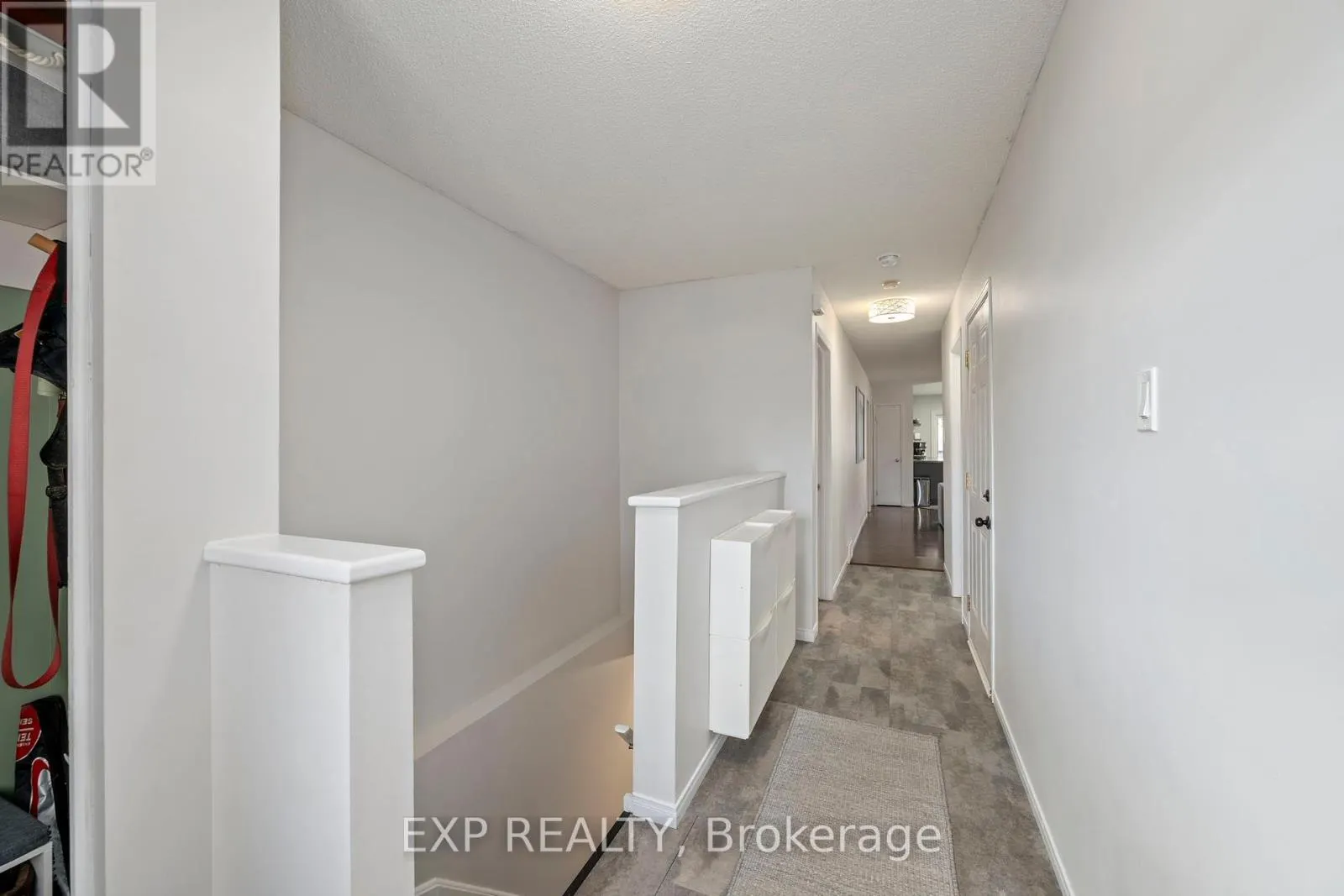 1852 BLOOM CRESCENT