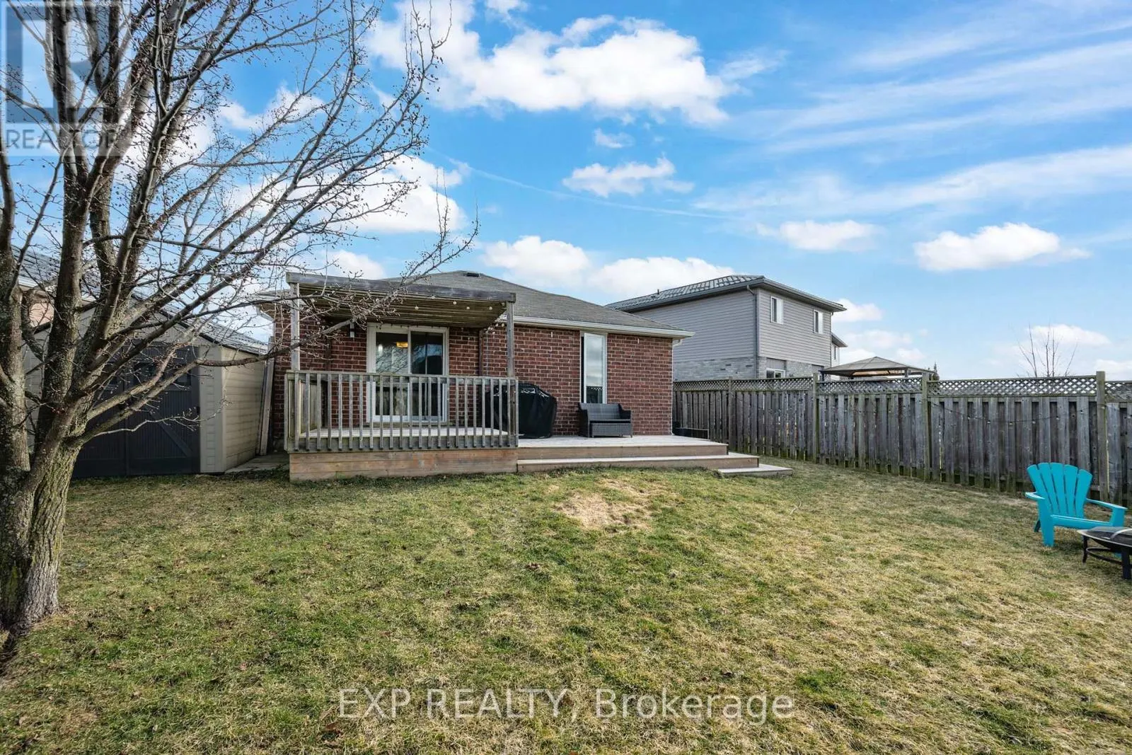 1852 BLOOM CRESCENT