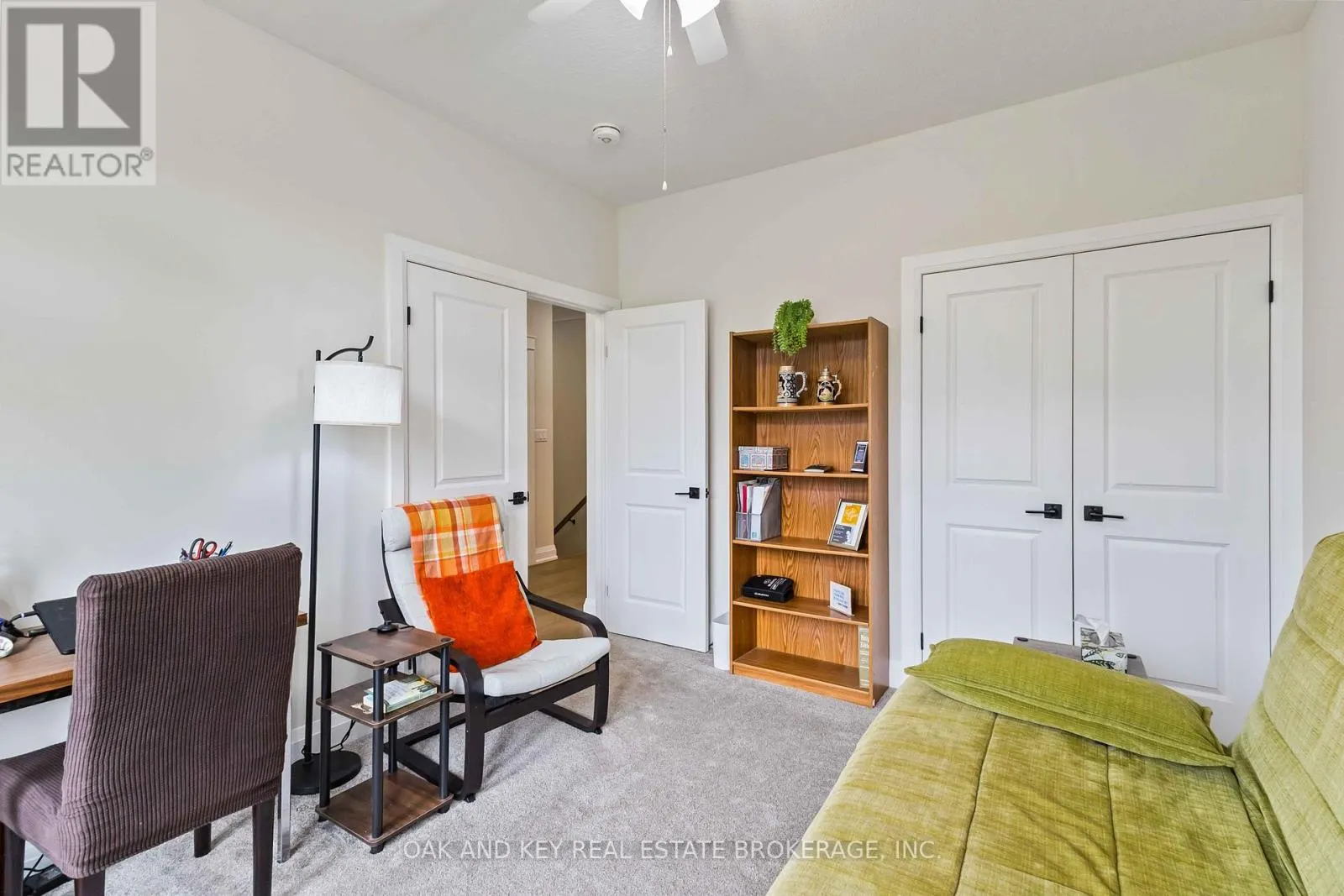 53 - 159 COLLINS WAY, #53