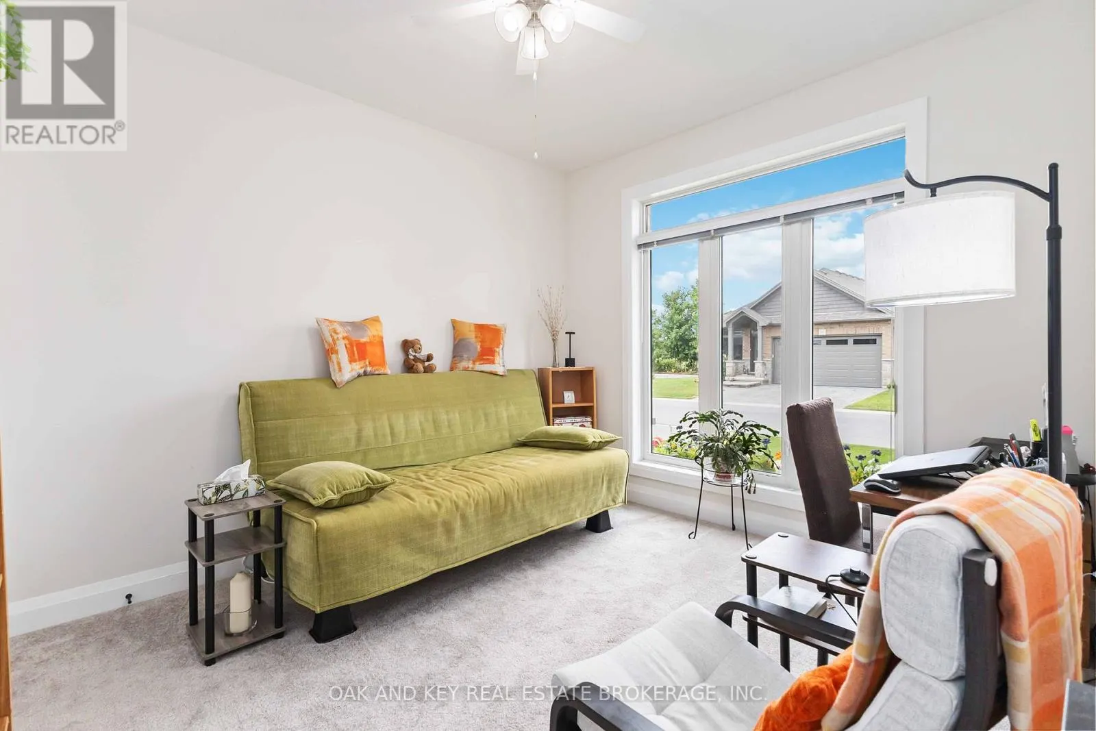 53 - 159 COLLINS WAY, #53