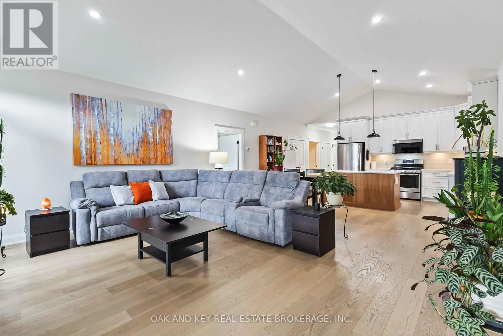 53 - 159 COLLINS WAY, #53