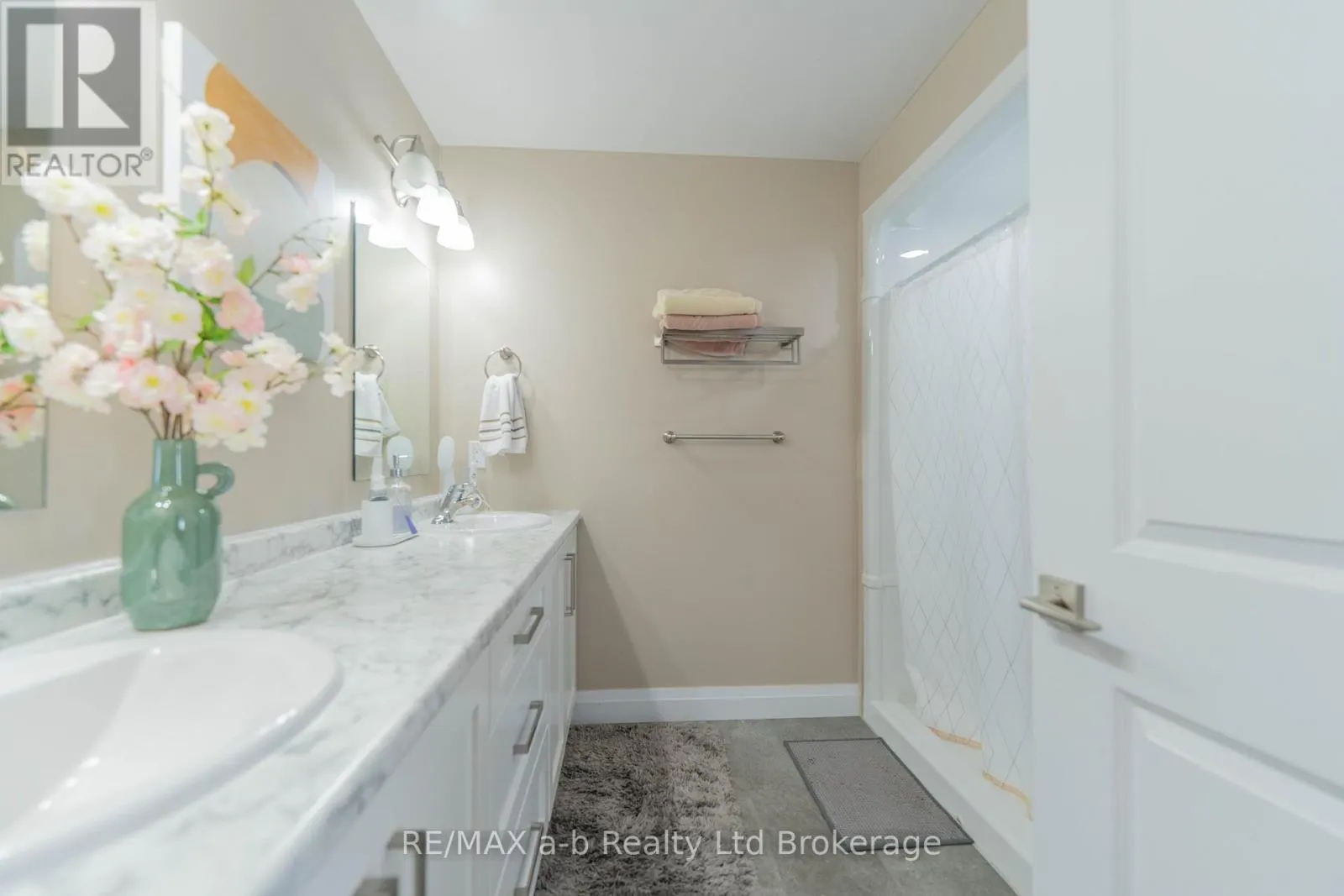5 - 61 VIENNA ROAD, #5