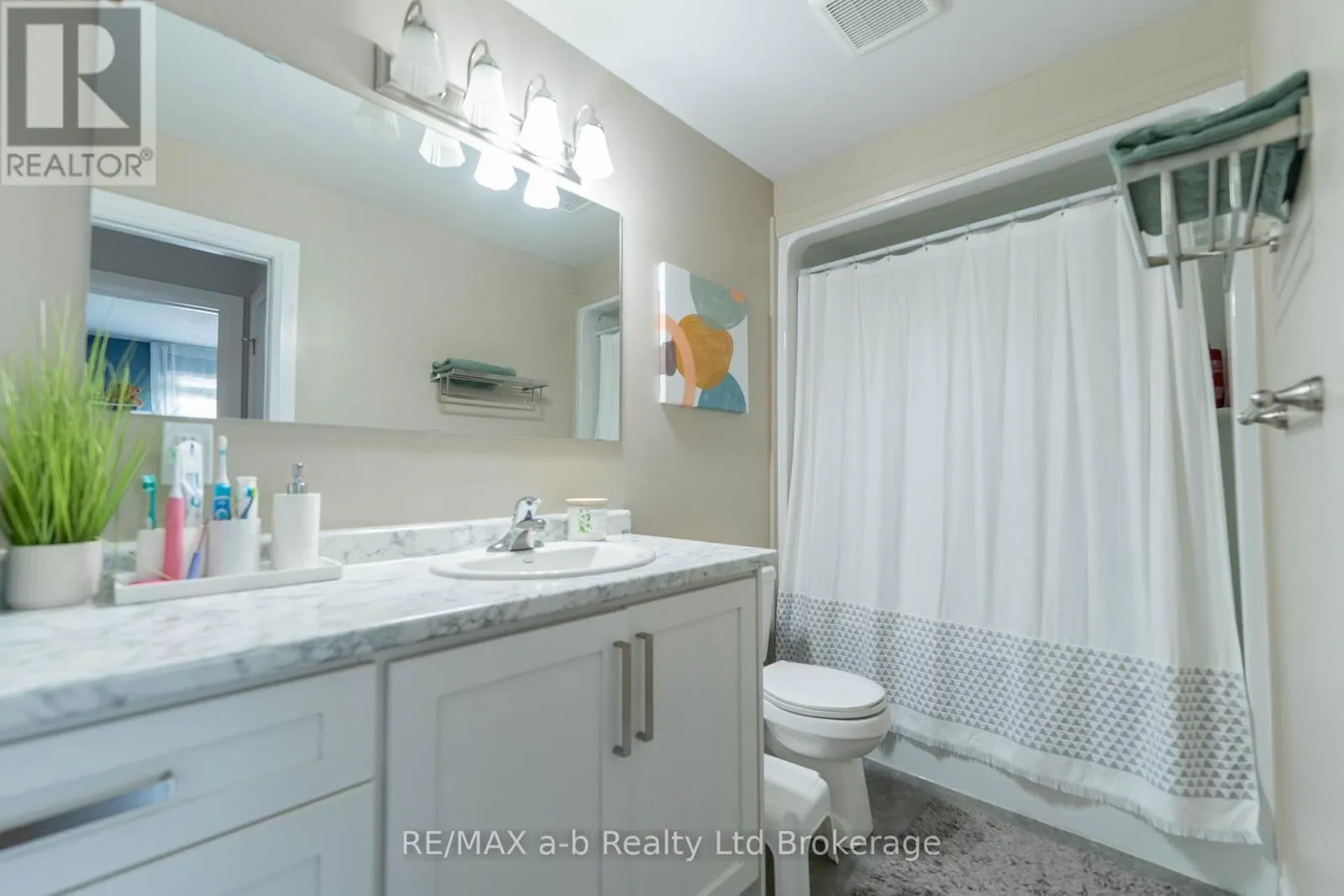 5 - 61 VIENNA ROAD, #5