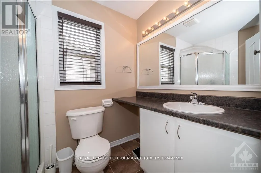 2363 GLANDRIEL CRESCENT
